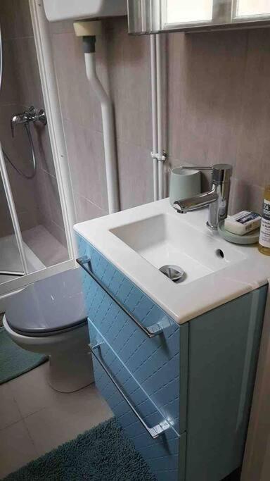 Studio Cosy, Quartier Canal Saint-Martin París Exterior foto